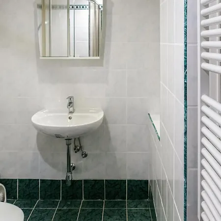 1 Bedroom Lovely In St Andreasberg Appartamento *
